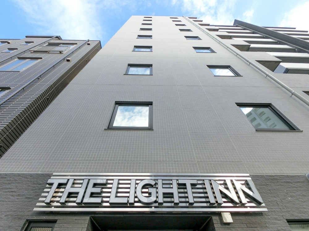 THE LIGHT INN 東京