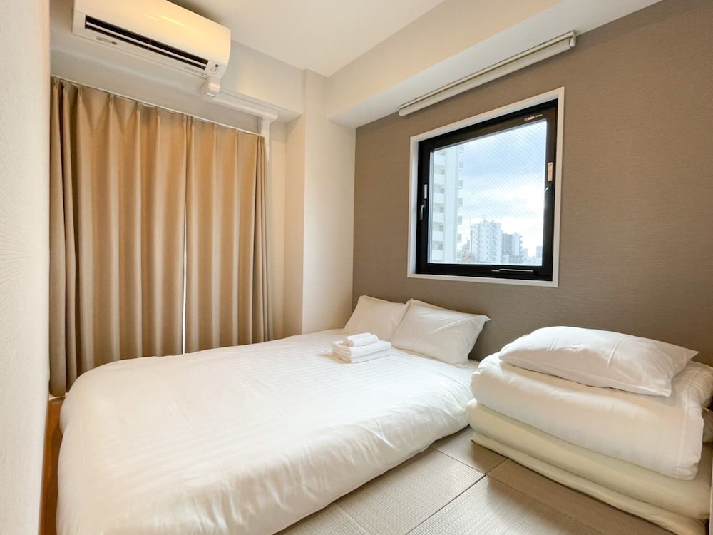THE LIGHT INN 東京