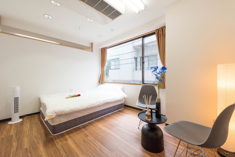 TORA HOTEL KOMAGOME B 東京