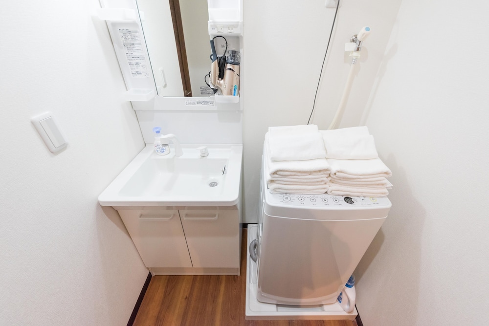 TORA HOTEL KOMAGOME B 東京