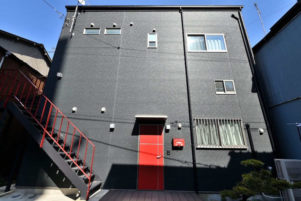 LACQUER HOUSE ASAKUSA I 東京