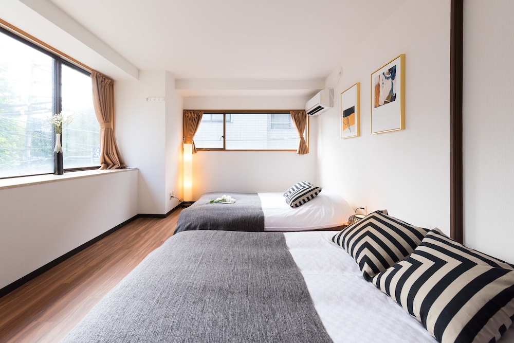 TORA HOTEL KOMAGOME C 東京