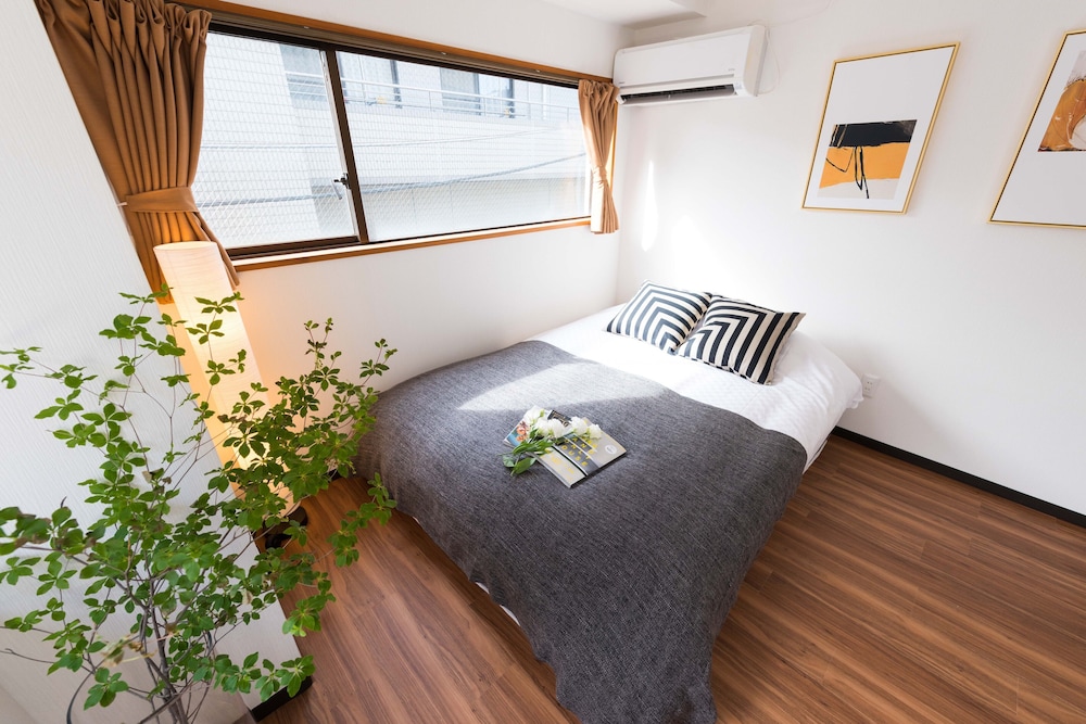 TORA HOTEL KOMAGOME C 東京