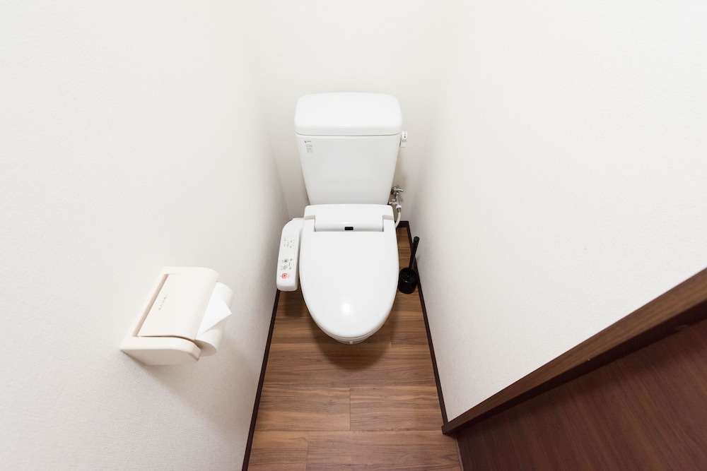 TORA HOTEL KOMAGOME C 東京