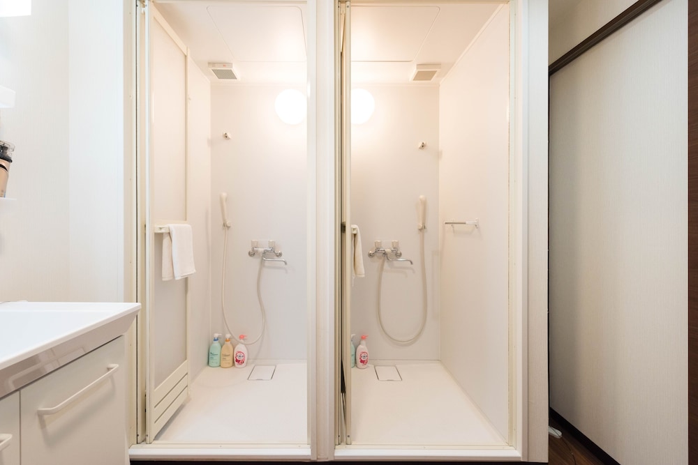 TORA HOTEL KOMAGOME C 東京