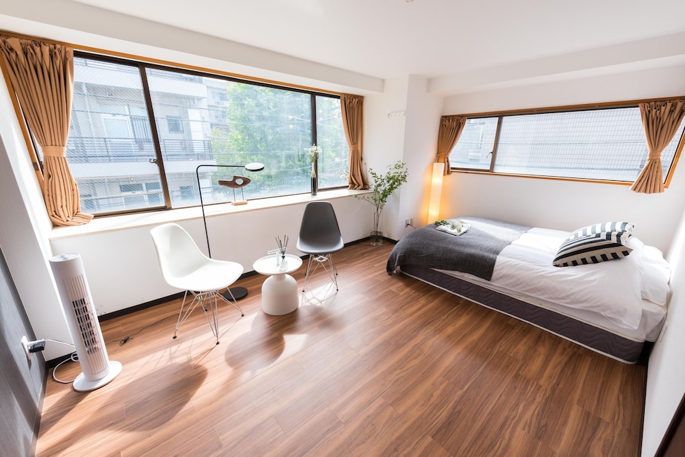 TORA HOTEL KOMAGOME C 東京