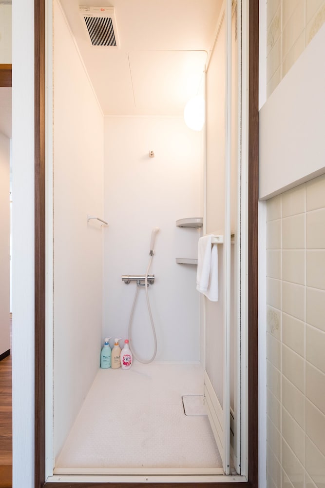 TORA HOTEL KOMAGOME D 東京