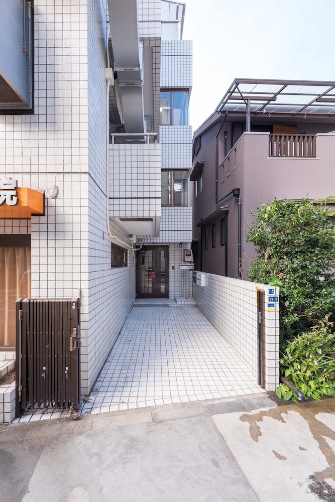 TORA HOTEL KOMAGOME D 東京