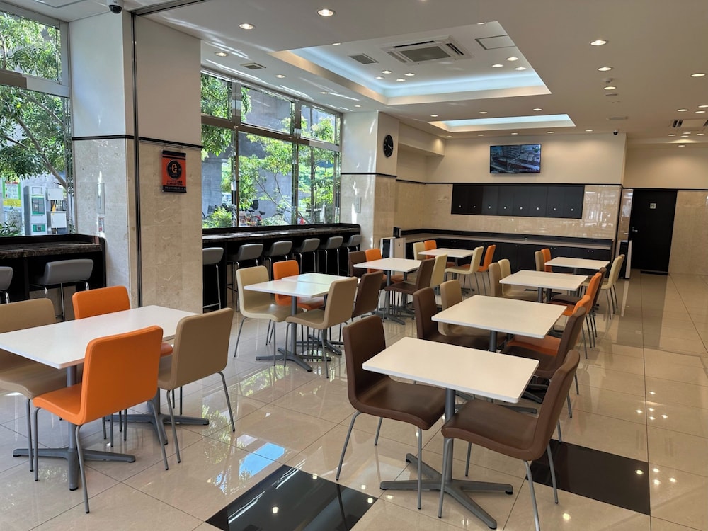 東横 INN 府中南武線南多摩駅前 東京