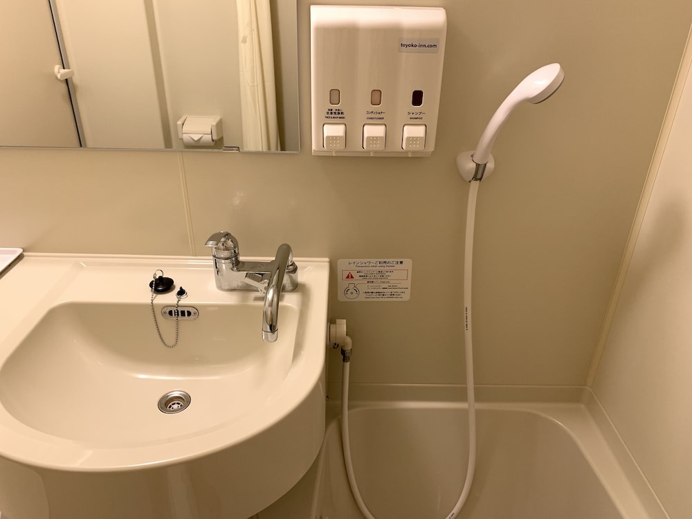 東横 INN 府中南武線南多摩駅前 東京