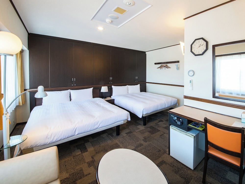 東横 INN 福生駅前東口 東京