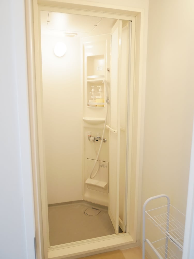 IRORI NIHONBASHI HOSTEL AND KITCHEN 東京
