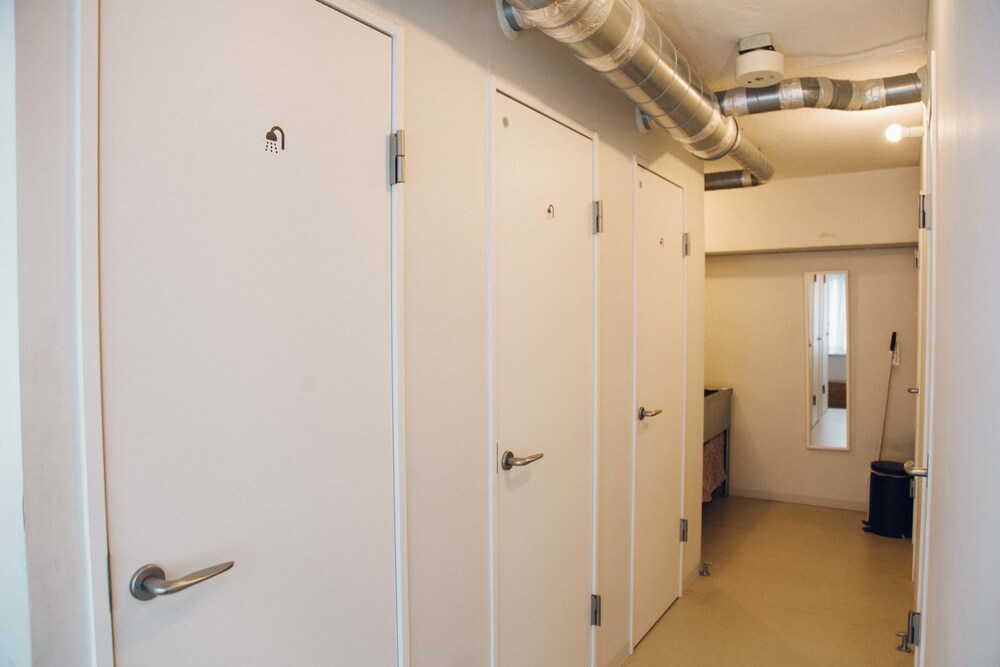 IRORI NIHONBASHI HOSTEL AND KITCHEN 東京