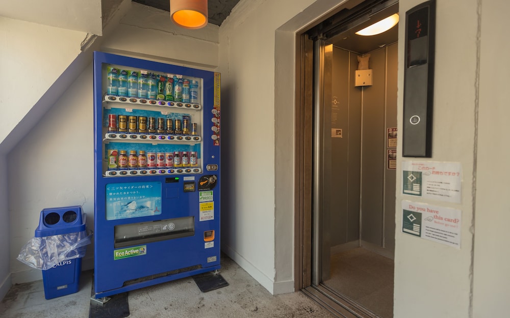 IRORI NIHONBASHI HOSTEL AND KITCHEN 東京