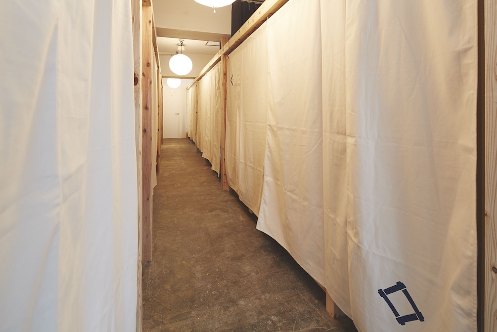IRORI NIHONBASHI HOSTEL AND KITCHEN 東京