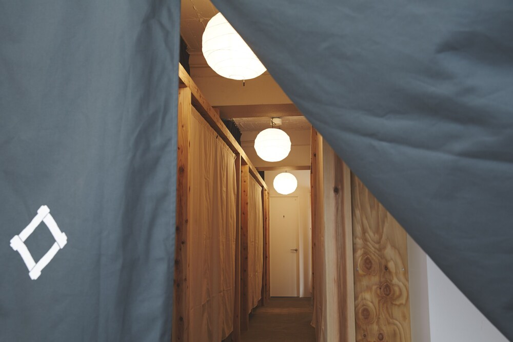 IRORI NIHONBASHI HOSTEL AND KITCHEN 東京