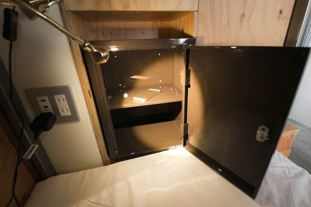 WISE OWL HOSTELS TOKYO 東京