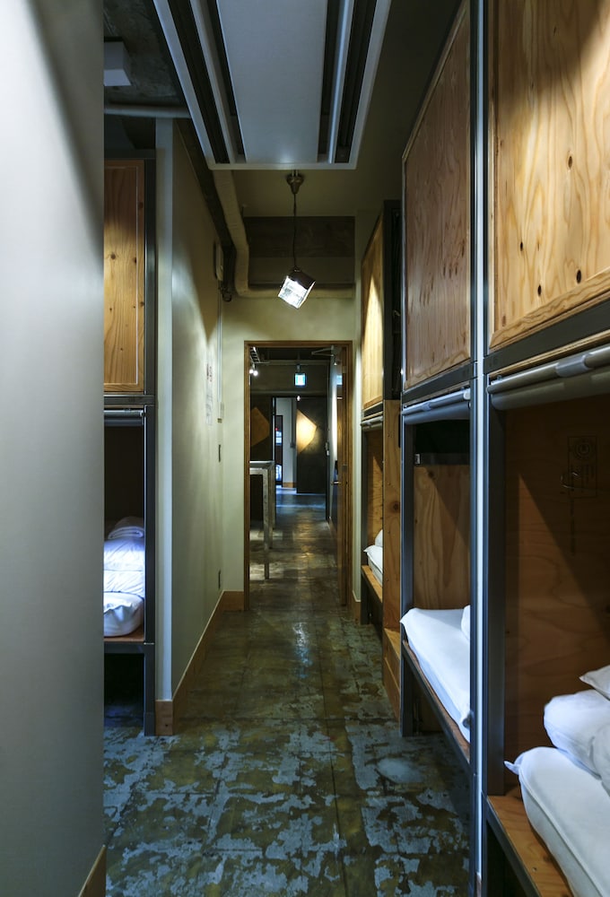 WISE OWL HOSTELS TOKYO 東京