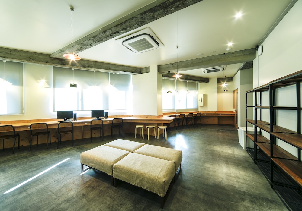 WISE OWL HOSTELS TOKYO 東京