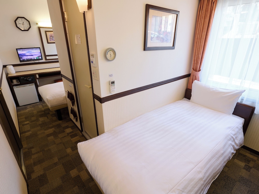 東横 INN 東京秋川駅北口 東京