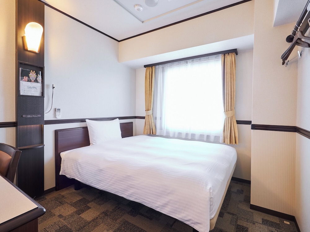 東横 INN 東京秋川駅北口 東京