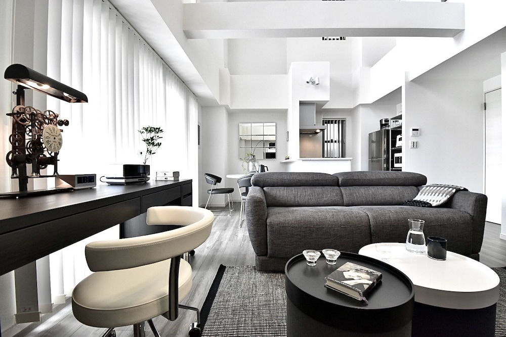LANG HOTEL 東京