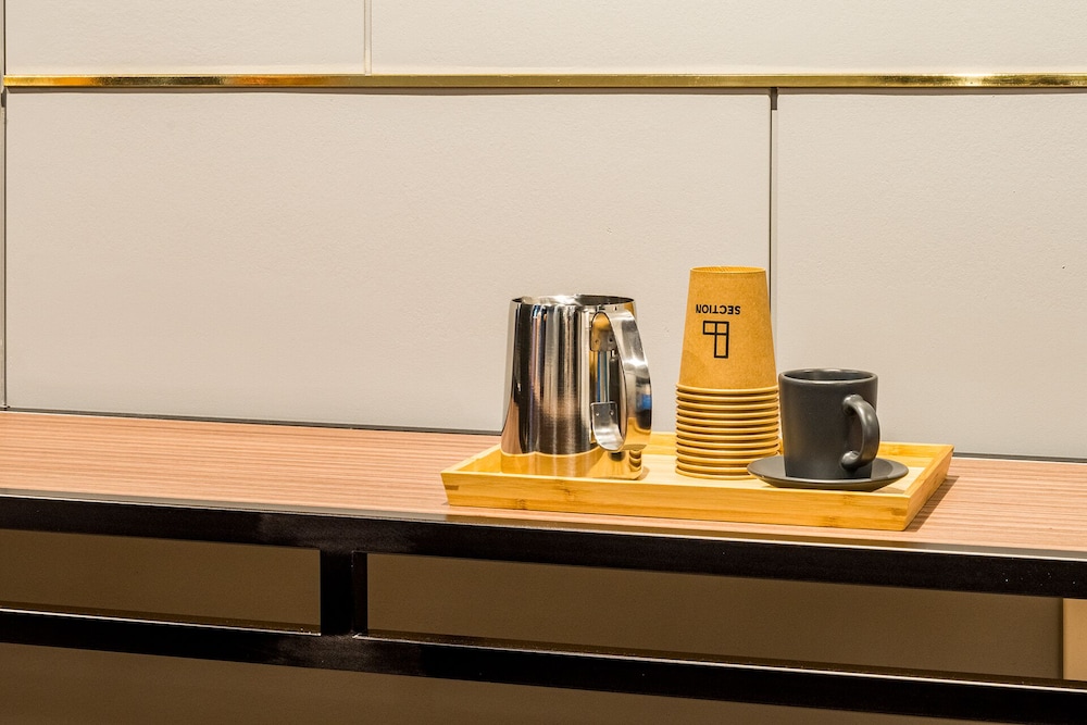 SECTION L GINZA EAST 東京