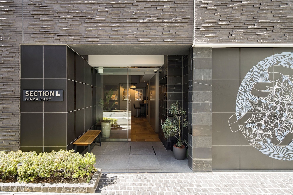SECTION L GINZA EAST 東京