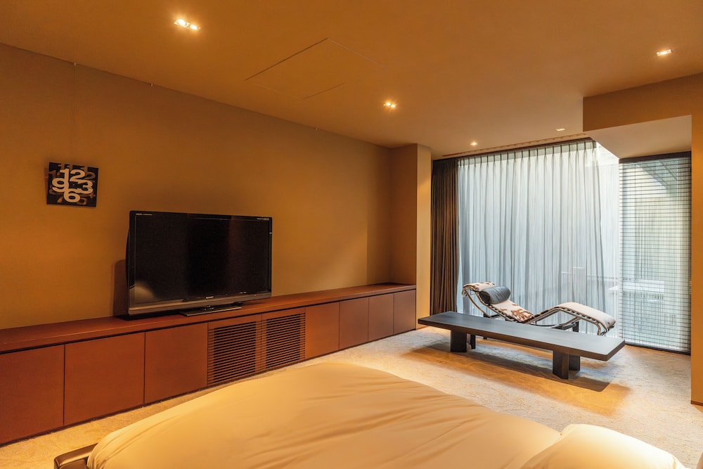 AZABU MODERN HOUSE 東京