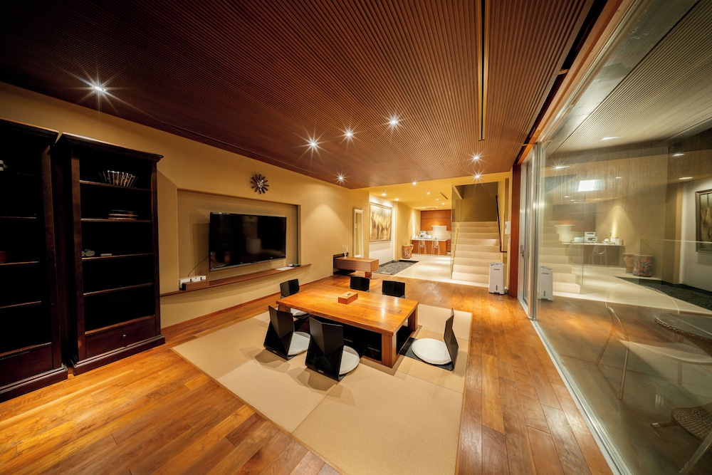 AZABU MODERN HOUSE 東京