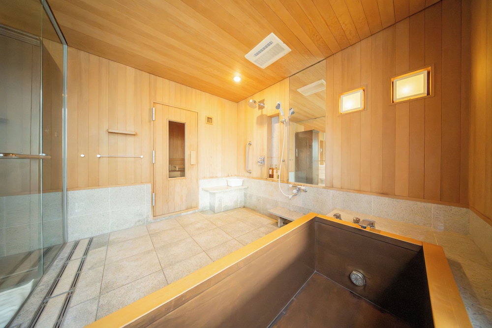 AZABU MODERN HOUSE 東京
