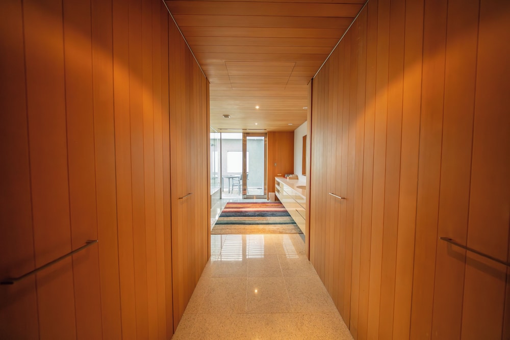 AZABU MODERN HOUSE 東京