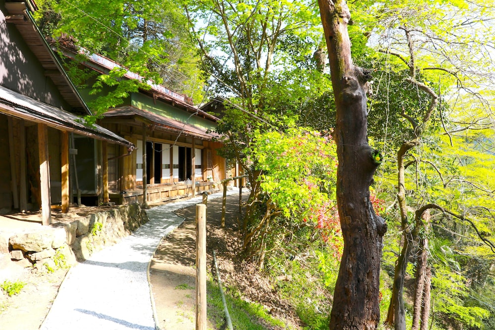 WOODLAND BOTHY 東京