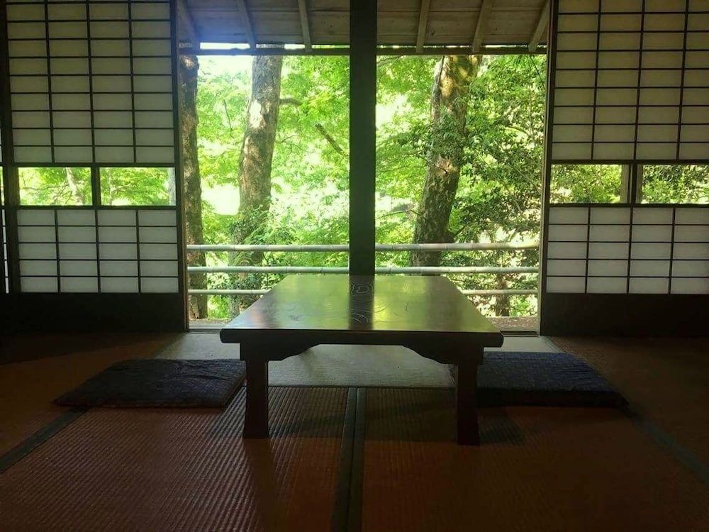 WOODLAND BOTHY 東京