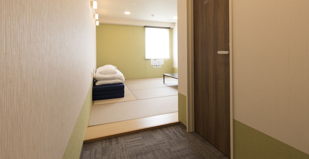 WILD CHERRY BLOSSOM - HOSTEL, TOKYO KOGANEI 東京