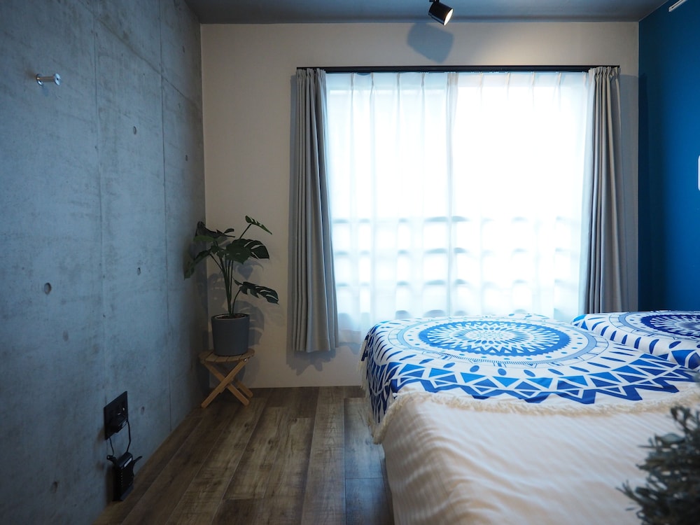 LUANA SHIBUYA 東京