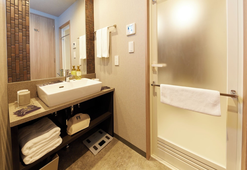 MONDAY APART PREMIUM 上野 東京