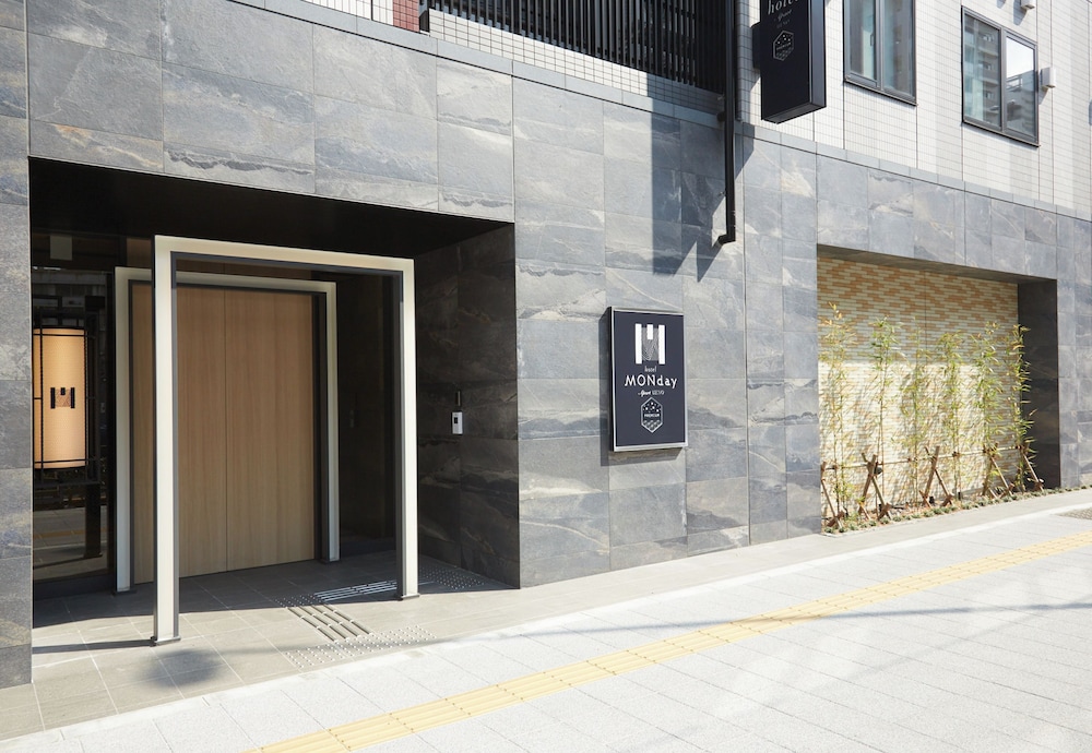 MONDAY APART PREMIUM 上野 東京