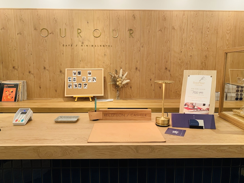 CAFE / MINIMAL HOTEL OUR OUR 東京