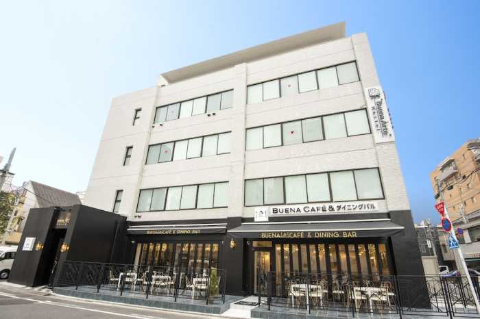 BUENA ARTE HOSTEL 東京