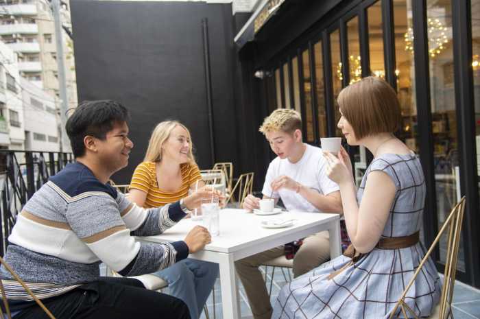 BUENA ARTE HOSTEL 東京