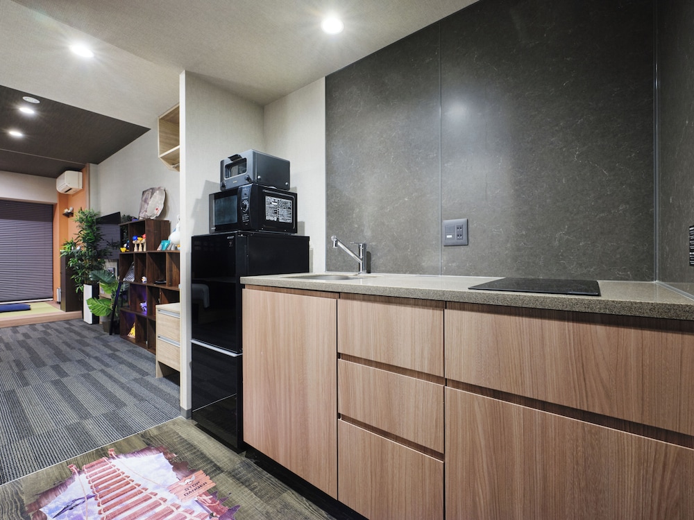 MONDAY APART PREMIUM 秋葉原浅草橋ステーション 東京