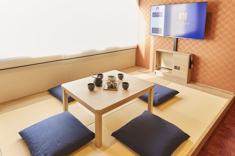 MONDAY APART 日本橋人形町 (旧 : MONDAY APART 日本橋水天宮前) 東京