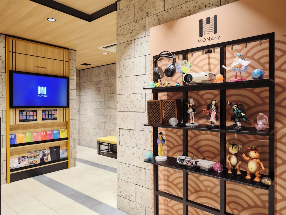 MONDAY APART PREMIUM 秋葉原 東京