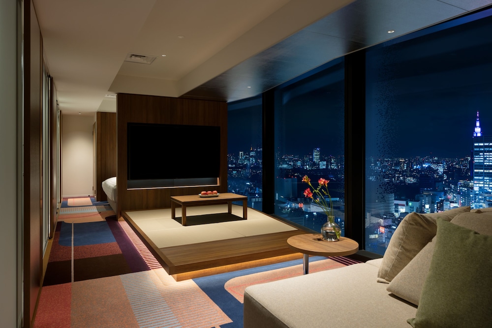 HOTEL GROOVE SHINJUKU、A PARKROYAL HOTEL 東京
