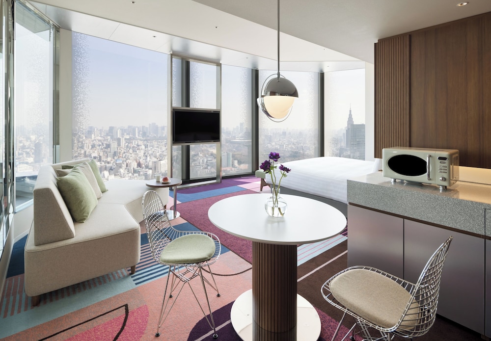 HOTEL GROOVE SHINJUKU、A PARKROYAL HOTEL 東京