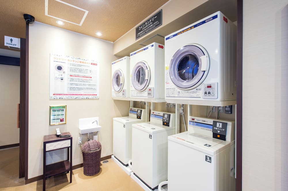 安心お宿 新宿駅前店 - 男性専用 東京