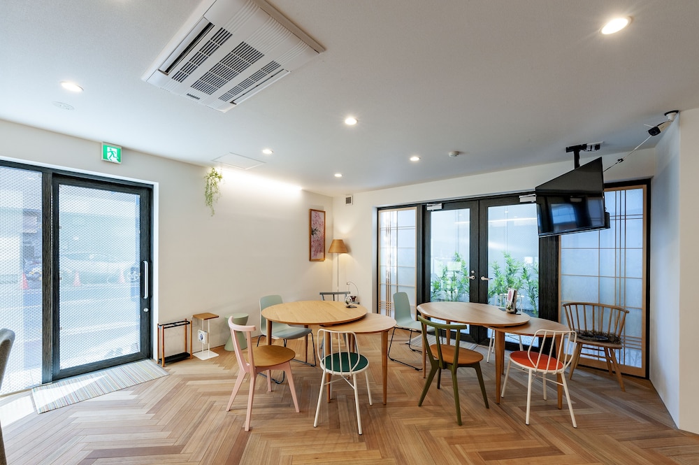 PLAT HOSTEL KEIKYU HANEDA HOME 東京