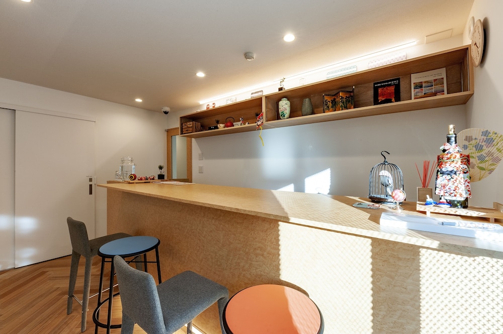PLAT HOSTEL KEIKYU HANEDA HOME 東京