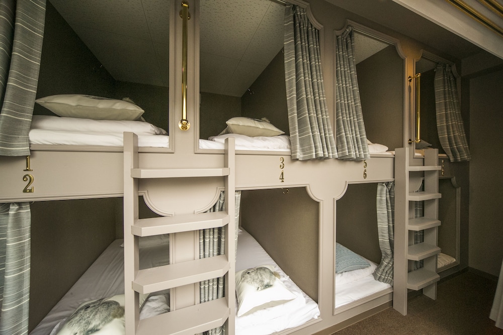THE WARDROBE HOTEL 下北沢 東京